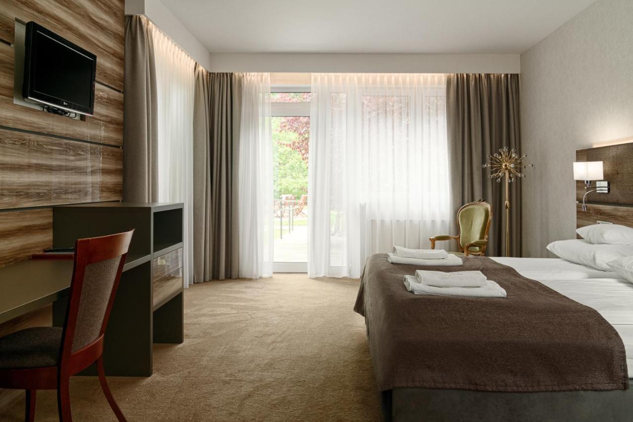 Hotel Villa Eva Γκντανσκ Εξωτερικό φωτογραφία